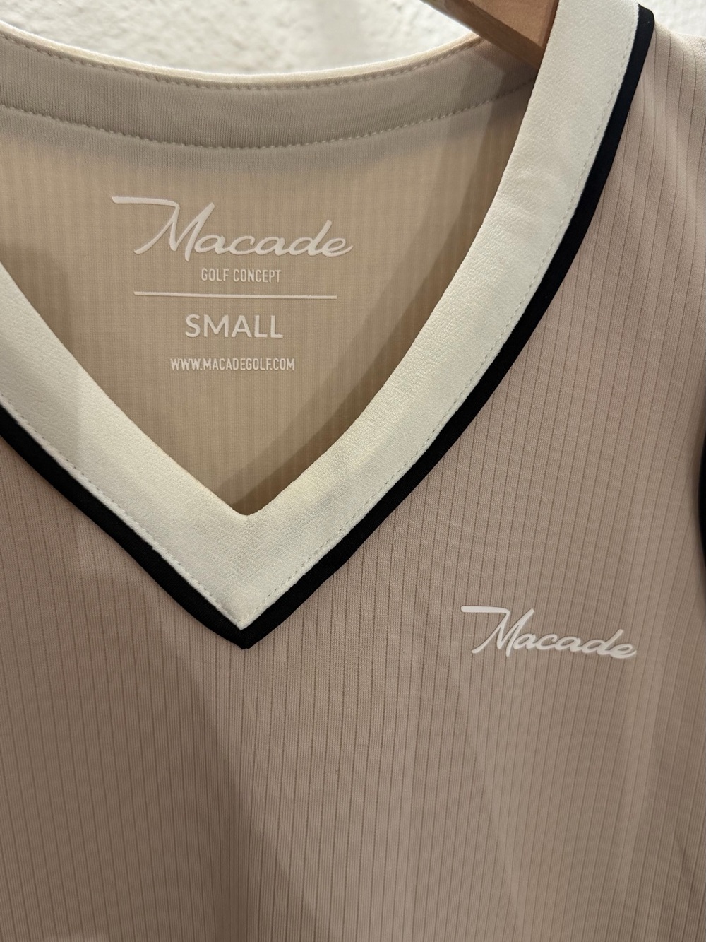 Macade Golf Women’s Small Sleeveless Golf Dress NWT Beige Athletic Stretch - Picture 3 of 6
